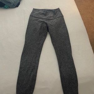 Women’s lululemon 25” leggings